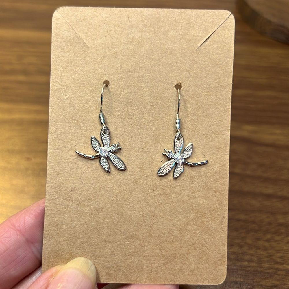 Super Cute and Dainty Dragonfly Dangle Pierced Earrings